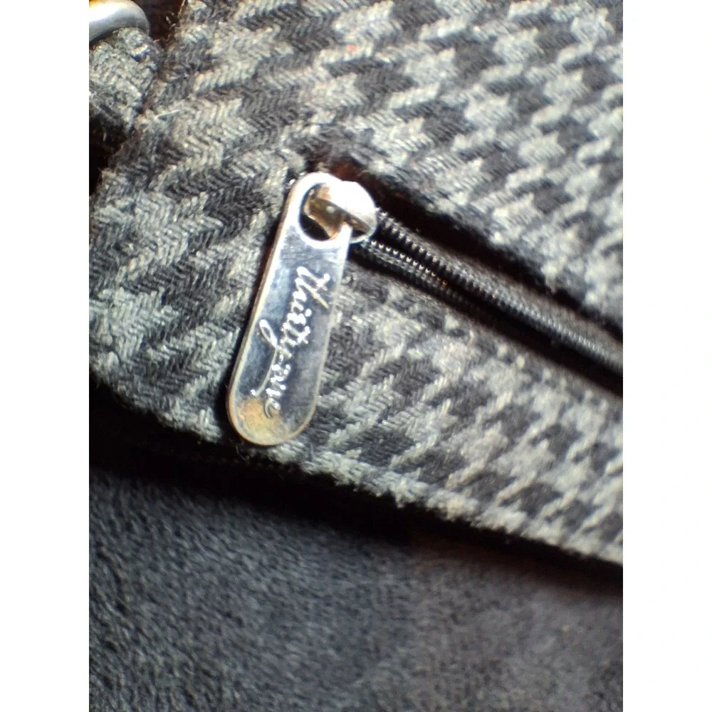 Thirty-One Wristlet Wallet Grey Black Houndstooth Zip Around Organizer Clutch
